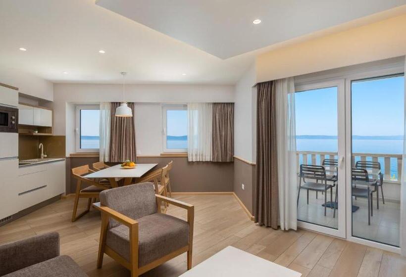 1 Bedroom Superior Apartment Sea View, Tamaris
