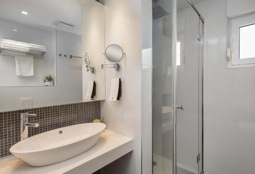 2 Bedroom Apartment Side Sea View, Tamaris