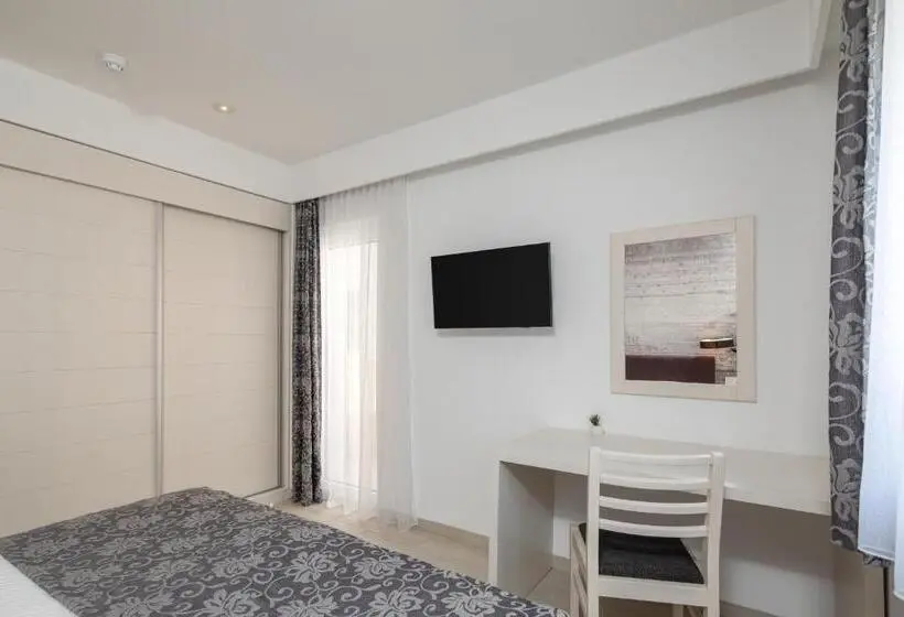 Apartamento 2 Quartos Vista Mar Lateral, Tamaris