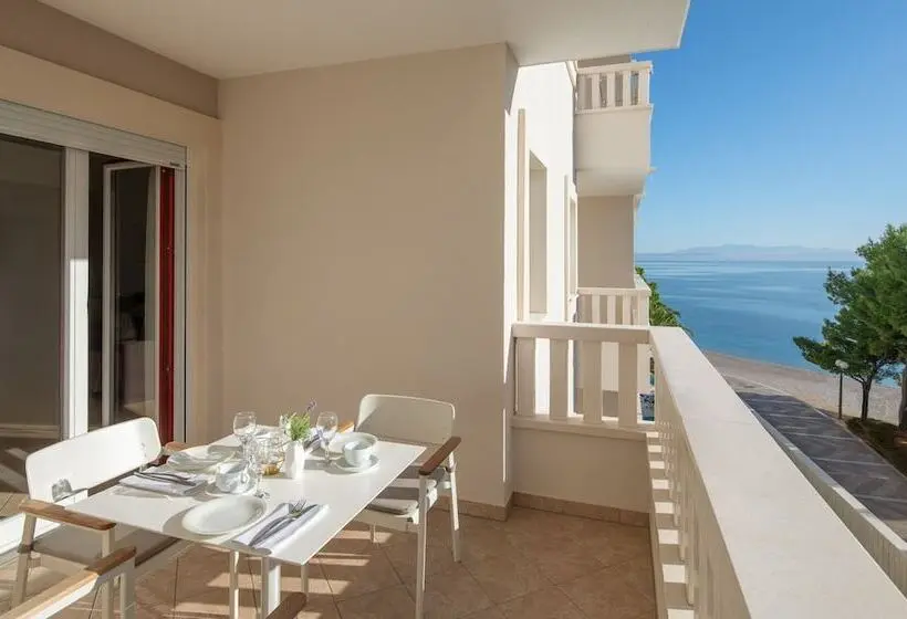 Apartamento 2 Dormitórios Vista Mar, Tamaris
