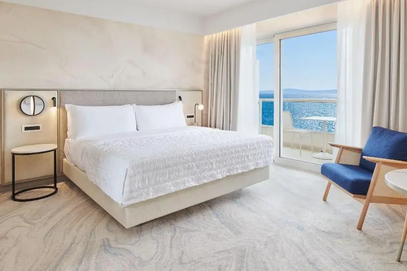 Quarto Economy, Tamaris