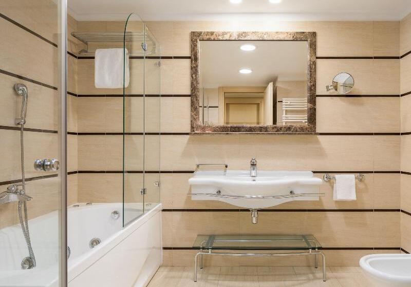 غرفة إقتصادية, Tamaris