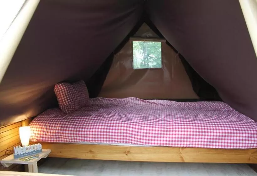 バス共有のスタンダードルーム, Azur Camping Wertheim