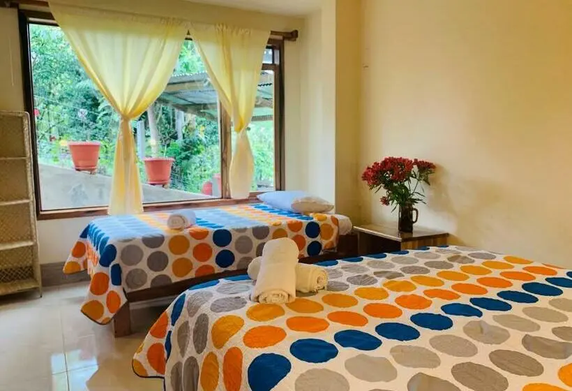 ファミリールーム, La Casa De Cecilia Mindo