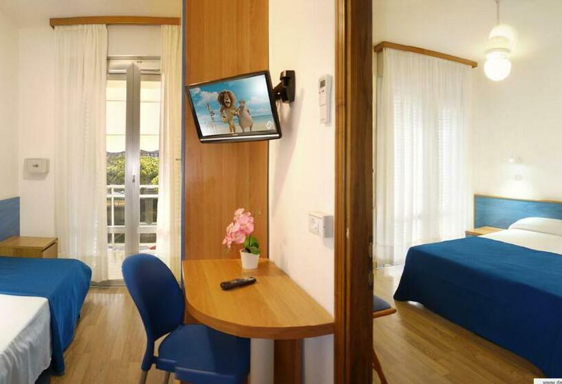 اتاق خانوادگی با چشم‌انداز جانبی دریا, Bertha Fronte Mare