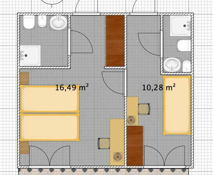 اتاق خانوادگی با چشم‌انداز جانبی دریا, Bertha Fronte Mare