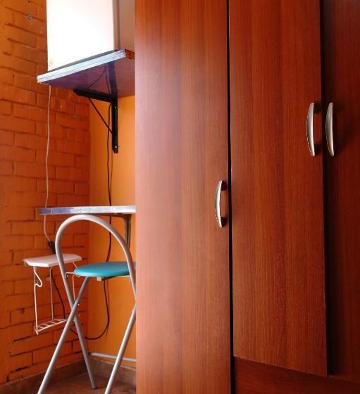 スタンダードスタジオ, Casa Posada Amelia