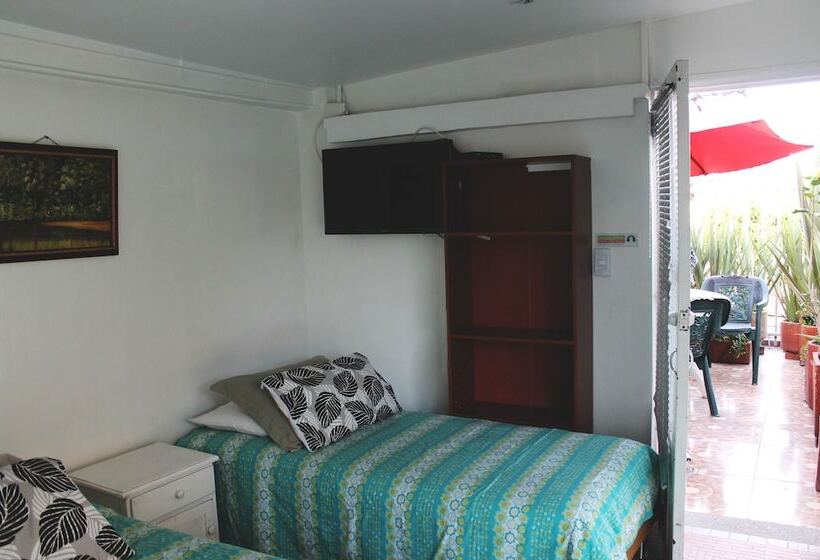 スタンダードトリプルルーム, Casa Posada Amelia