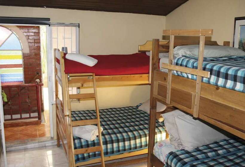 スタンダード４人部屋, Casa Posada Amelia