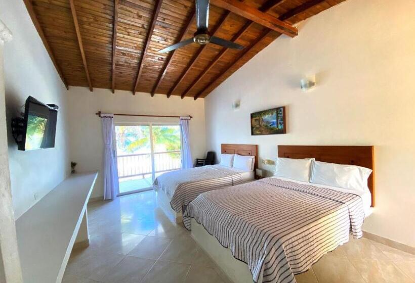 اتاق استاندارد چهار تخته, Costa Linda