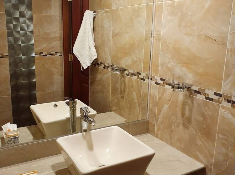 Superior Oda, El Mariscal Cusco