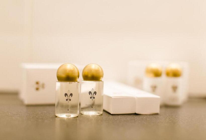 디럭스 룸, Giessenbach