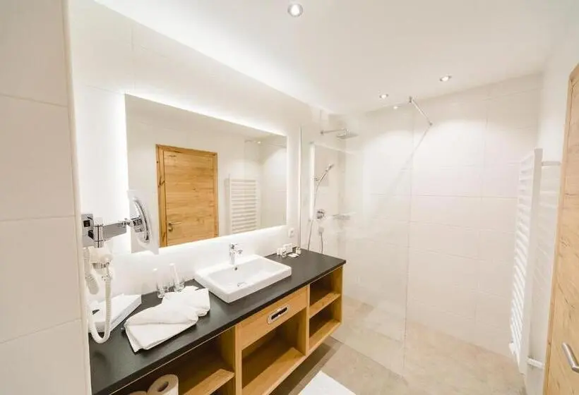 Suite Duplex, Giessenbach