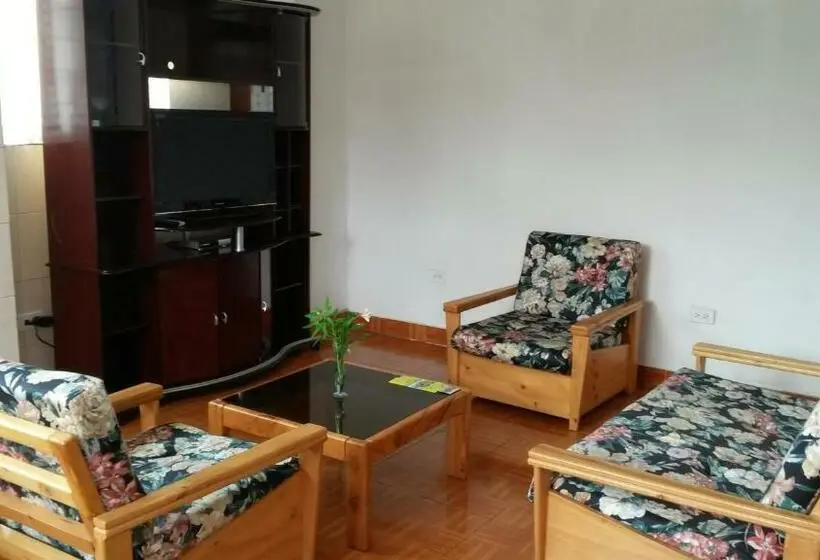 Suite, Hostal El Parque Tababela