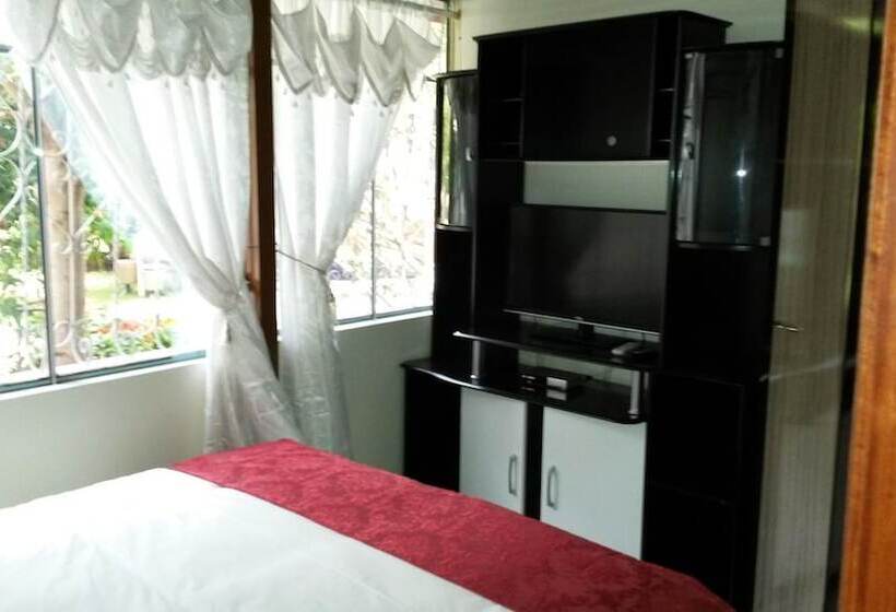 스위트, Hostal El Parque Tababela