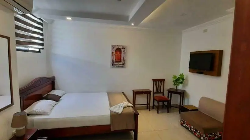 スタンダードルーム, Hostal Perla Real Inn