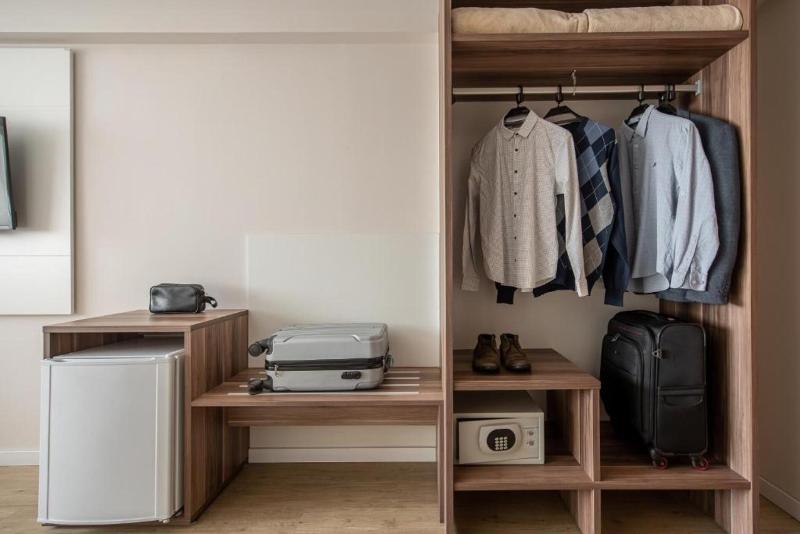 デラックスルーム, Intercity Curitiba Centro Civico