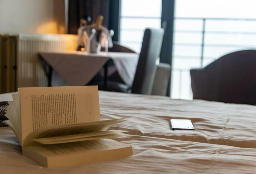 带海景的古典房间, Les Mouettes