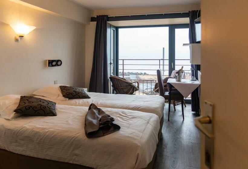 带海景的标准房, Les Mouettes