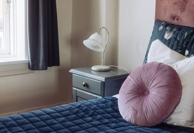 חדר סטנדרט יחיד, Lidenlund