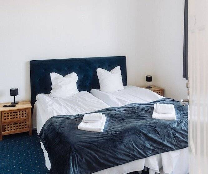 חדר סטנדרט, Lidenlund