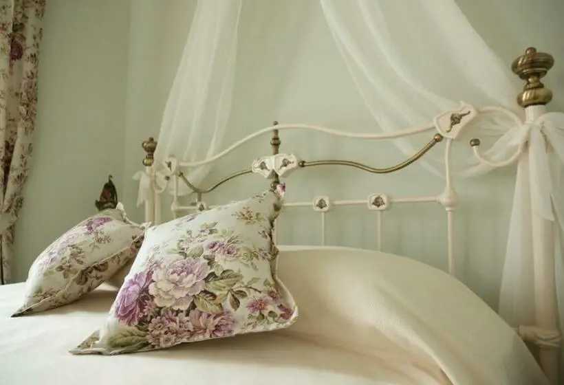 Chambre Deluxe, Nostos
