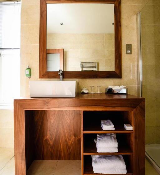 标准单人间, The Huntsman Inn