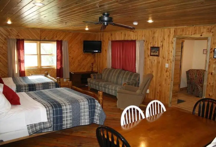 سوییت لوکس, Wapiti Lodge