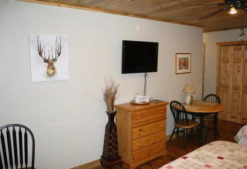 سوییت, Wapiti Lodge