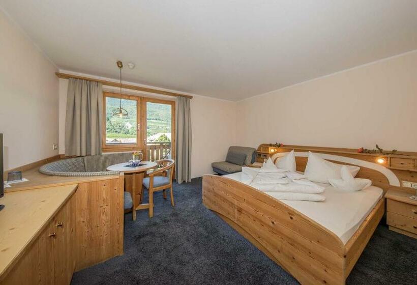 חדר אקונומי, Weingarten