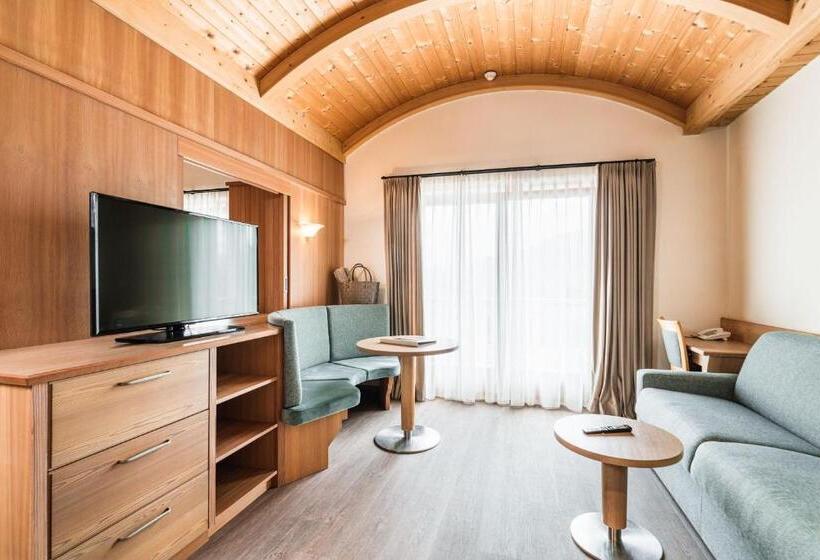 סוויטה נוף להרים, Weingarten