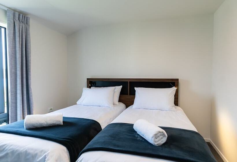 スタンダードルーム, Haka House Wellington