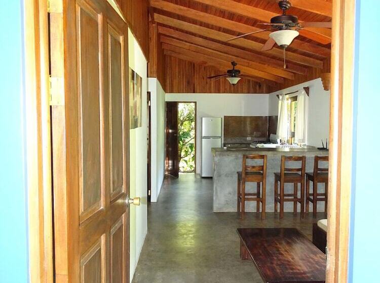 Дом 2 Спальни, Indigo Yoga Surf Resort