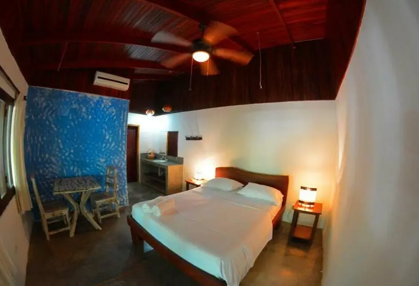 デラックスルーム, Indigo Yoga Surf Resort