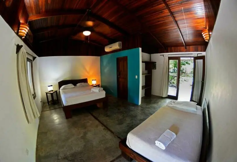 庭の見える1ベッドルームアパートメント, Indigo Yoga Surf Resort