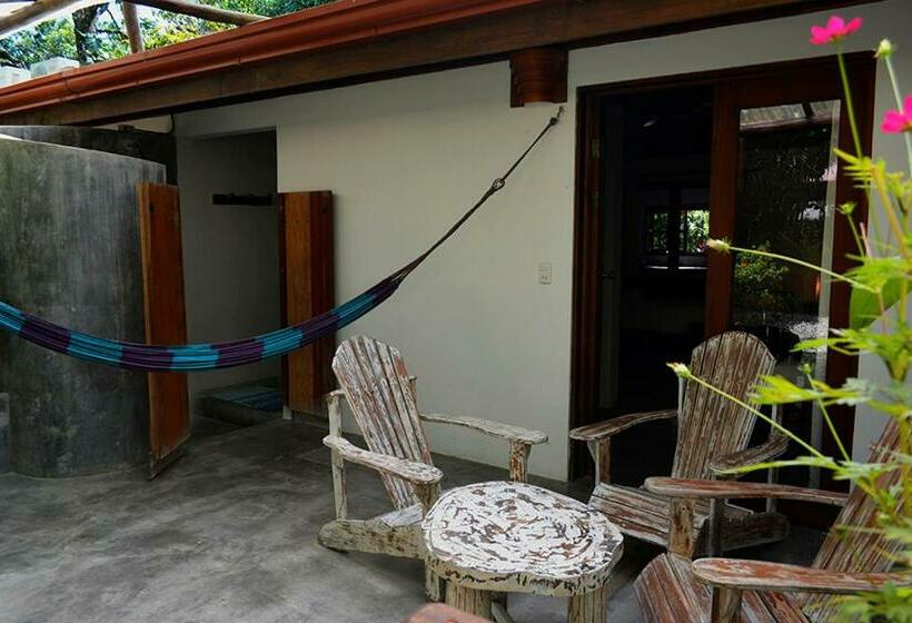 شقة غرفة واحدة مطلة على الحديقة, Indigo Yoga Surf Resort