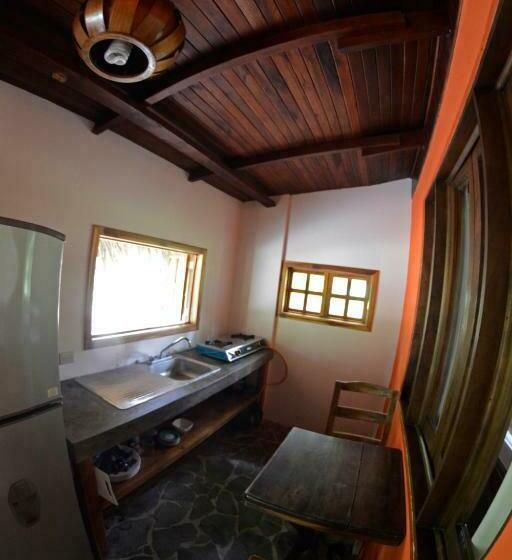 Семейный Номер Вид на Сад, Indigo Yoga Surf Resort