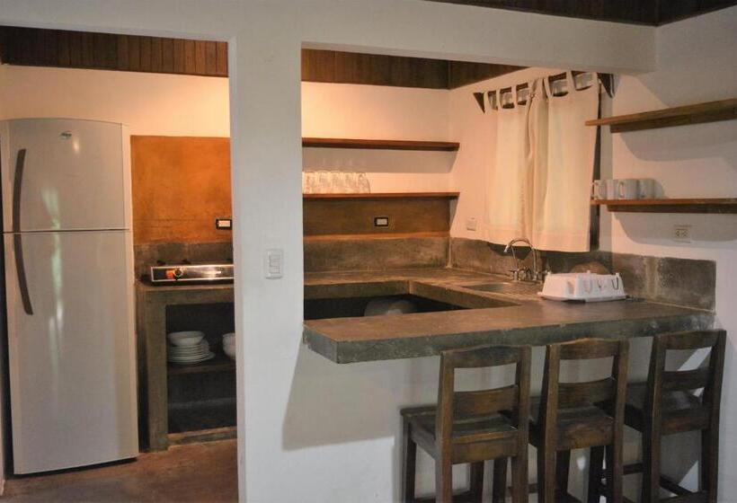 Дом 3 Спальни, Indigo Yoga Surf Resort
