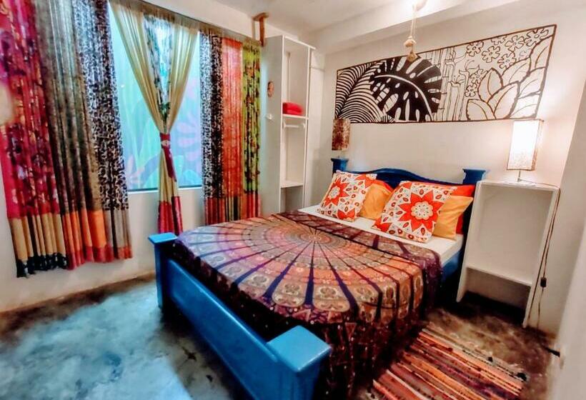 Quarto Standard Casa de Banho Partilhada, Casajungla Hostel