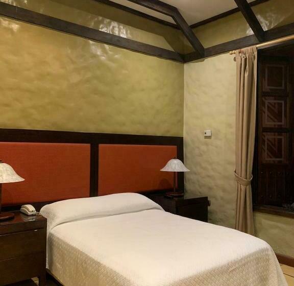 غرفة قياسية, 1915 Inn & Suites