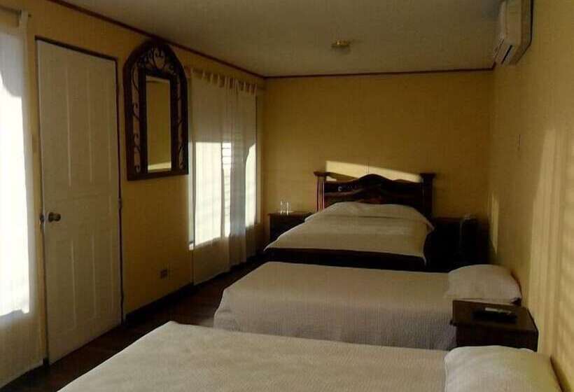 اتاق استاندارد سه نفره, 1915 Inn & Suites