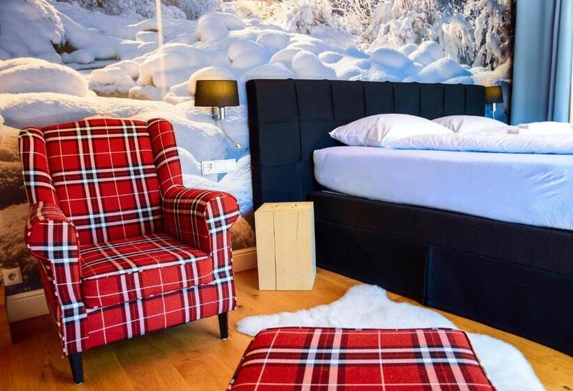 Номер Superior Кровать Кинг, Alpenliebe Design
