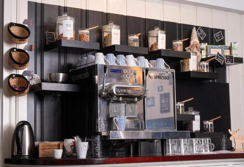 带大床的豪华间, Alpenliebe Design