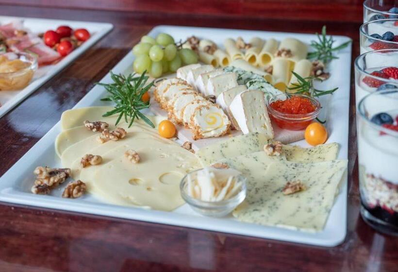 带2个卧室的套房, Alpenliebe Design