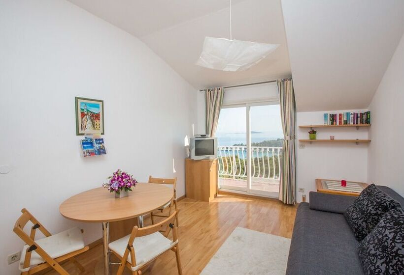 带海景及1个卧室的复式公寓, Studio Apartment Andrijana