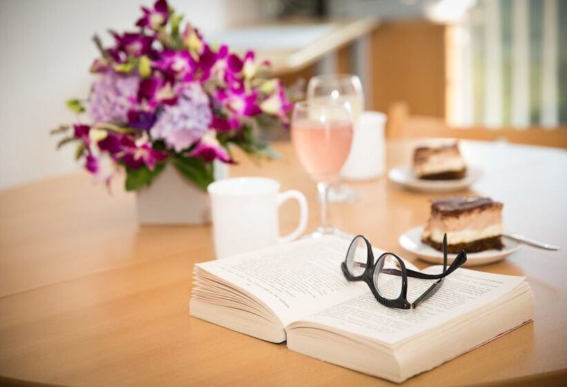 Апартаменты Deluxe 1 Спальня Вид на Море, Studio Apartment Andrijana