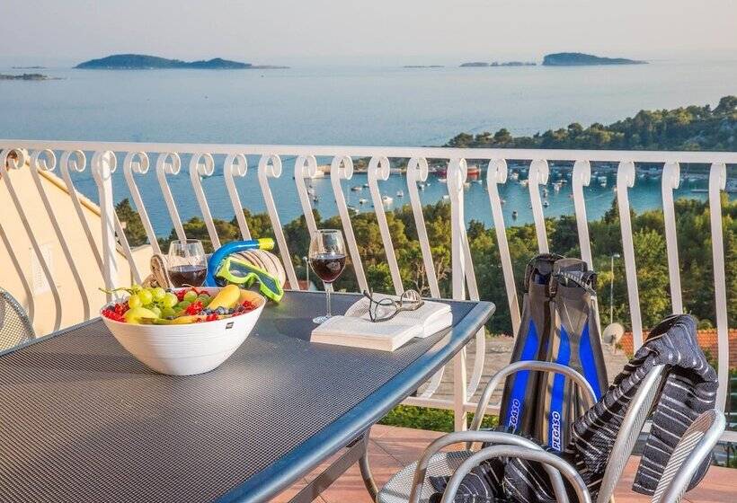 Апартаменты Deluxe 1 Спальня Вид на Море, Studio Apartment Andrijana