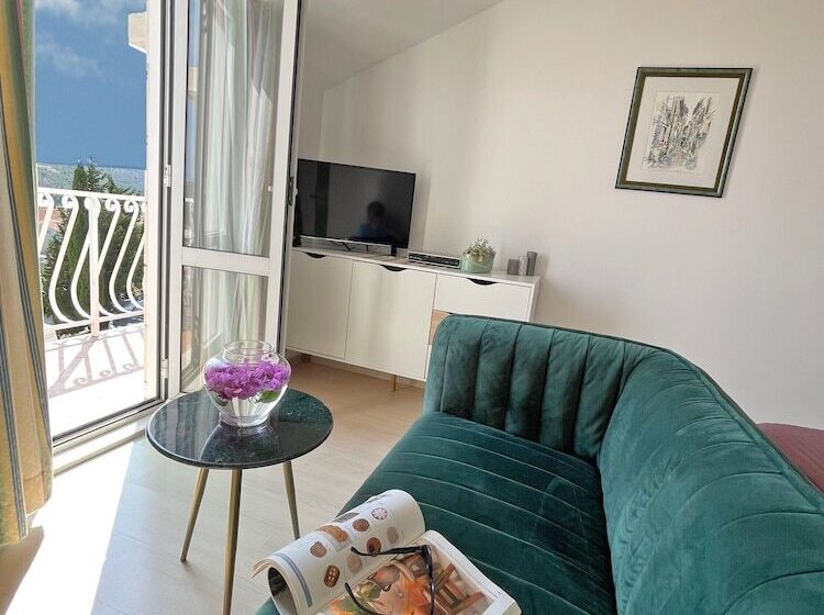 Апартаменты Deluxe 2 Спальни Вид на Море, Studio Apartment Andrijana