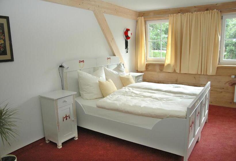 Apartamento Superior 1 Dormitório, Gästehaus Krone