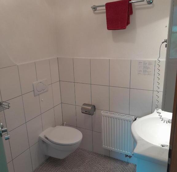 Quarto Estandar, Gästehaus Krone